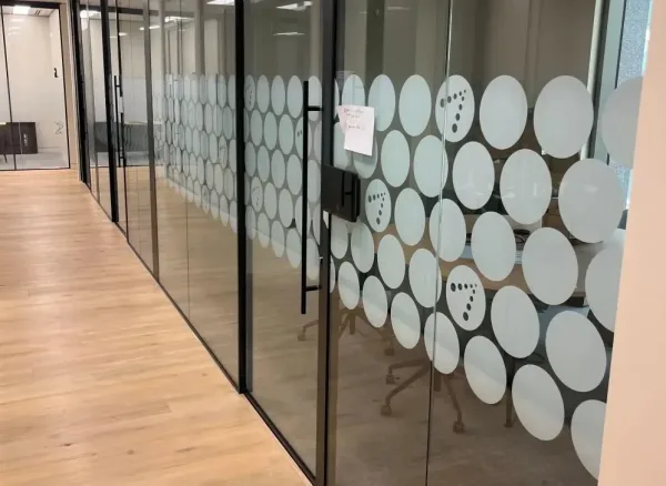 Glass Manifestation Regulations UK: What Businesses Need to Know